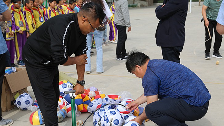 奇正助力 　六一快樂！