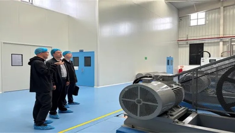 巴宜區(qū)區(qū)長（候選人）王建飛一行蒞臨林芝雪域資源科技有限公司調(diào)研